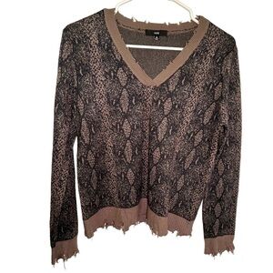 FATE Womens Size XS V-Neck Sweater Snake Print Distressed Olive Green Black Wool